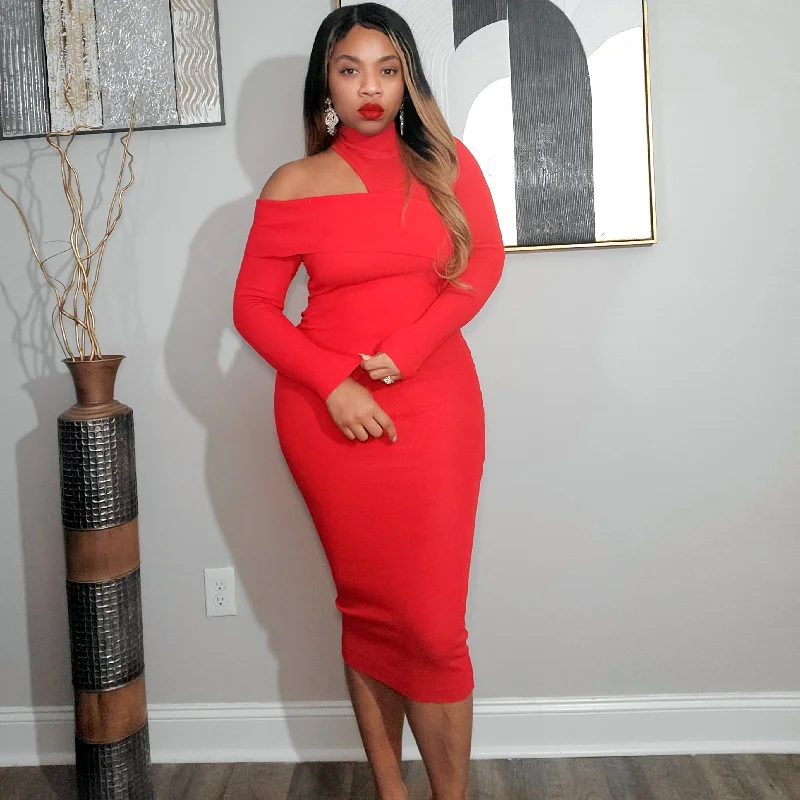 Made the Cut - Dress (+Color)